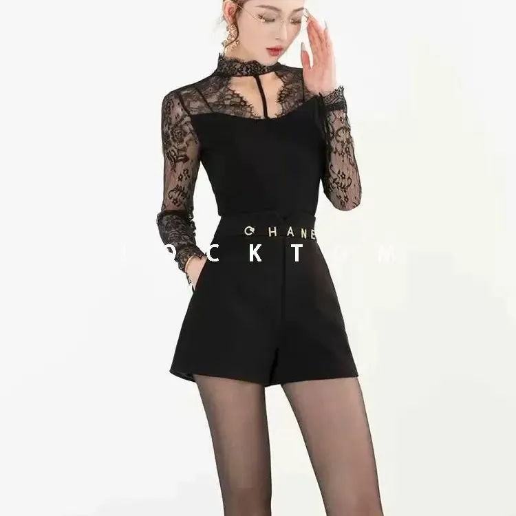 秋冬半高领蕾丝拼接镂空长袖修身显瘦打底上衣