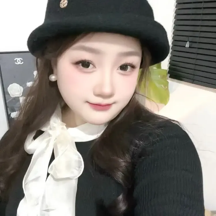 大头升级千金风氛围感贵气礼帽女秋冬显脸小百搭