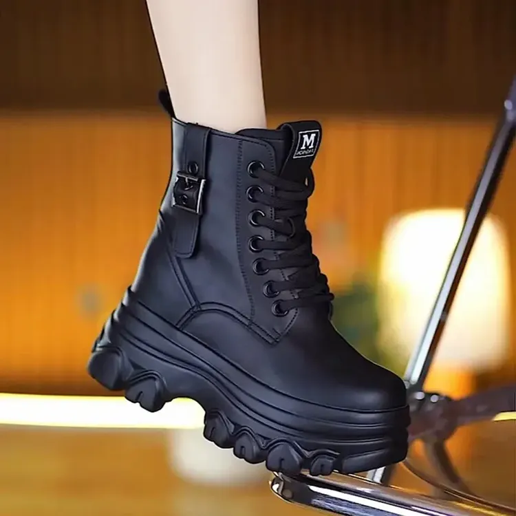 2025新款马丁靴小个子厚底女鞋短女款隐形增高6CM女卡其色马丁靴