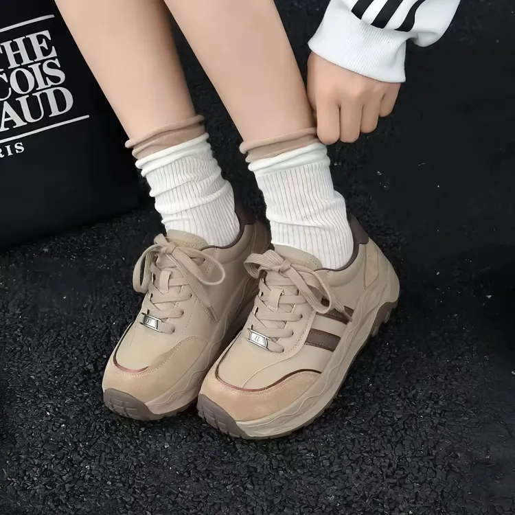 女鞋学院风老爹鞋秋季韩版低帮真皮轻跑鞋厚底运动鞋百搭时尚