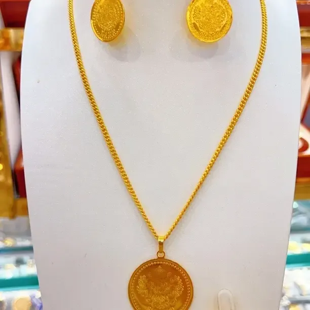 合金项链 金色链子合金项链锁骨链饰品古法款式tagga三件套