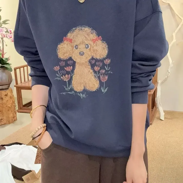 5273-宽松型长袖小狗动物印花女休闲风T恤休闲套头时尚百搭