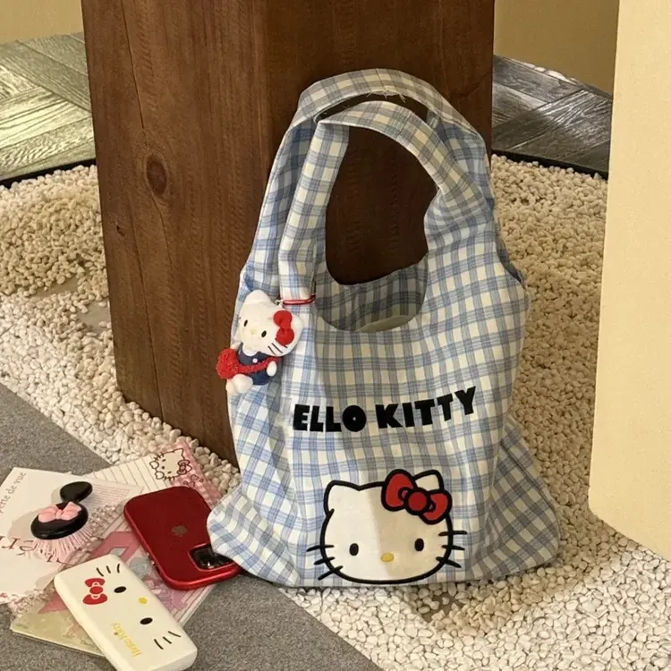 卡通凯蒂猫格子刺绣帆布包2025新款可爱休闲单肩包手提通勤百搭包