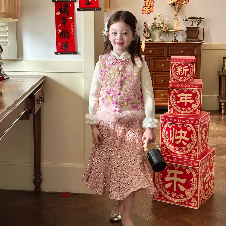 女童新中式汉服夹棉亮片马甲套装三件套秋冬2025新款提花年服唐装