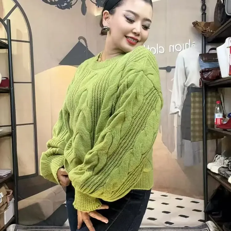 韩系慵懒风绿色麻花长袖针织衫女秋冬显白减龄软糯毛衣外搭
