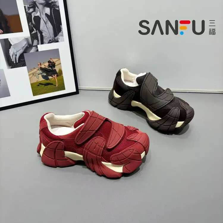 三福欧洲站2025秋季休闲魔术贴运动鞋新款厚底个复古厚底秋季老爹