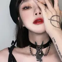 非金属皮质项链 暗黑系颈链女士黑色颈带项链锁骨链朋克爱心链条