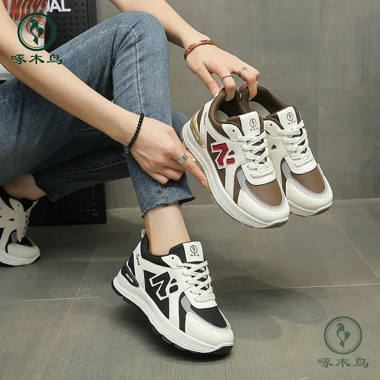 啄木鸟品牌休闲秋冬款百搭厚底休闲时尚鞋女式拼色老爹鞋商品图