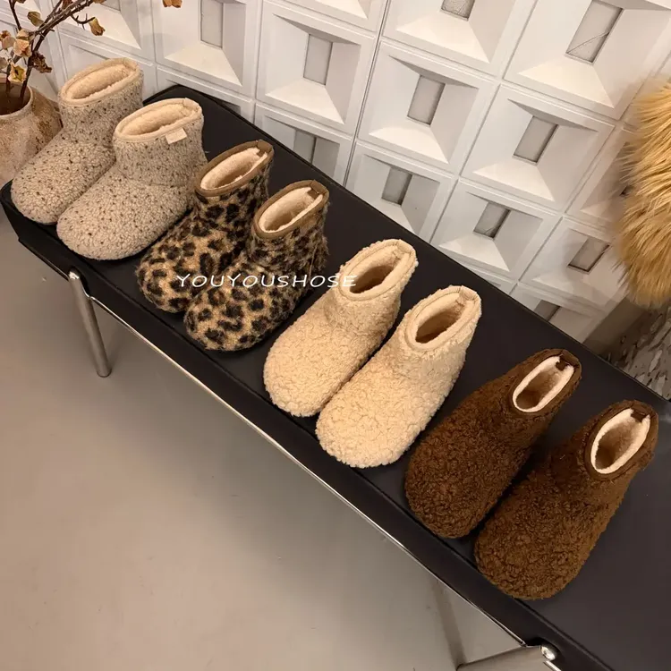 韩版加绒加厚雪地靴女2025年冬保暖羔羔毛棉靴防滑底短筒毛毛靴