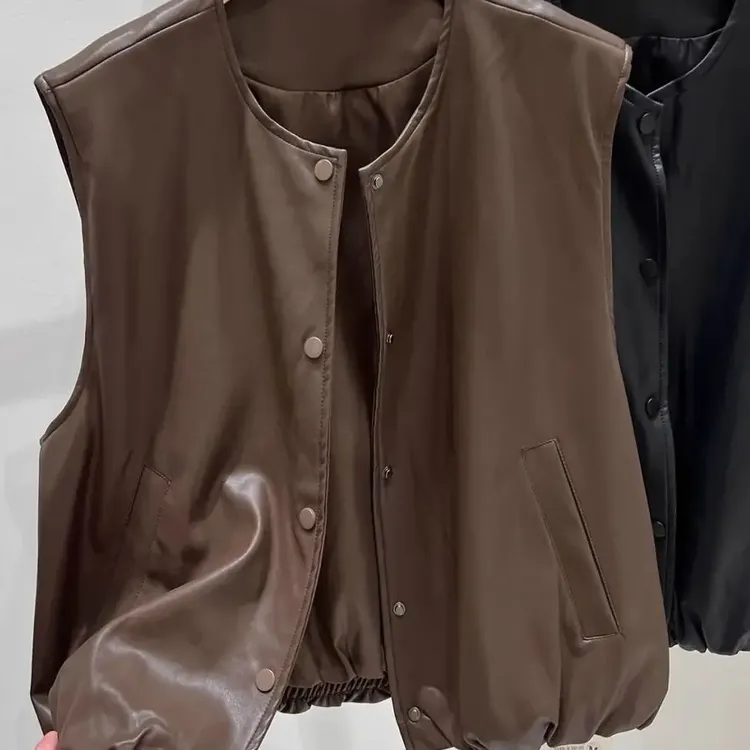 圆领女短款马夹韩版减龄Pu皮马甲休闲宽松时尚流行时尚潮牌女装