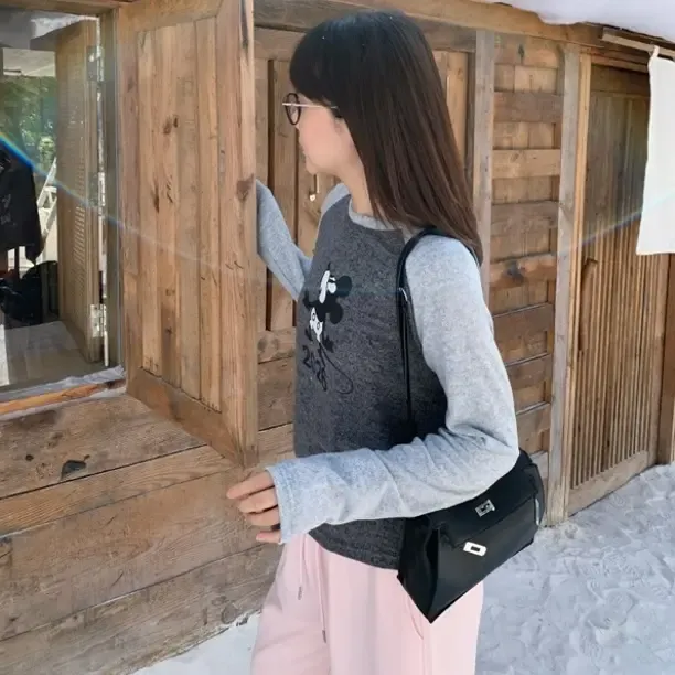 SEVENFUOO-巨舒服【拼色卡通】长袖T恤