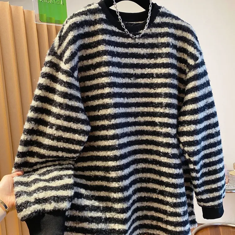 【全额运补】冬韩系慵懒风多巴胺松弛感小众不撞款条纹卫衣女