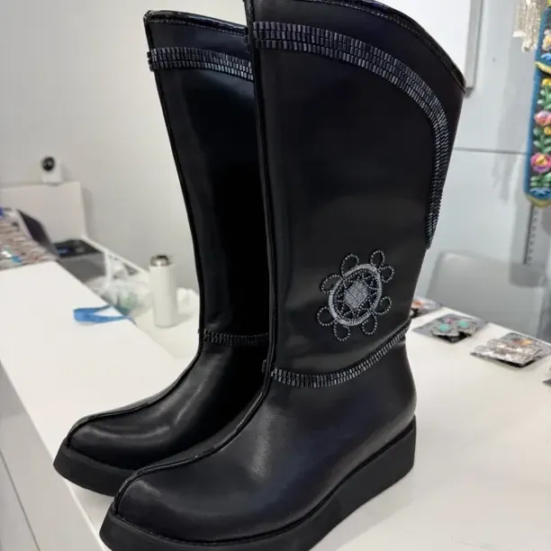 时装靴中筒靴女靴 民族风靴子