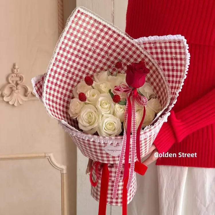复古红格子鲜花花束精致包装纸花艺资材