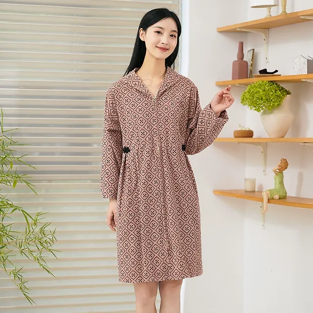 围裙家用厨房2023新款复古盘扣防水防油韩版罩衣大人长袖女