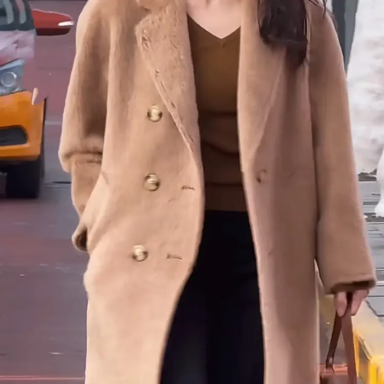 易缔媤高级感羊驼毛气质宽松大衣