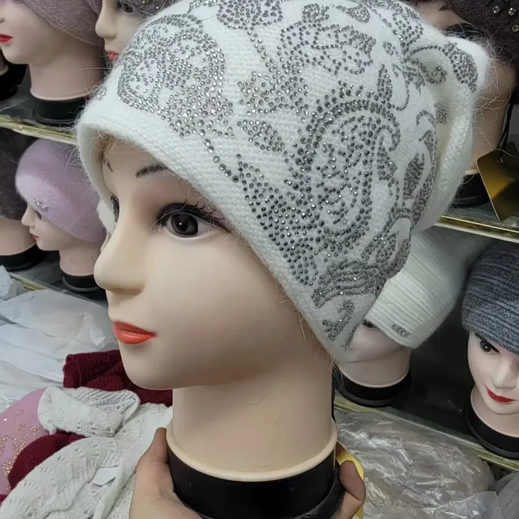 秋冬新款保暖针织包头帽女中老年妈妈时尚百搭kozluk