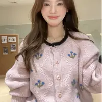 【张开心】长袖慵懒风秋冬刺绣宽松毛针织衫毛衣女针织