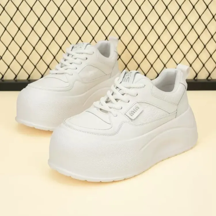 时尚休闲厚底真皮女鞋秋冬季白色潮流