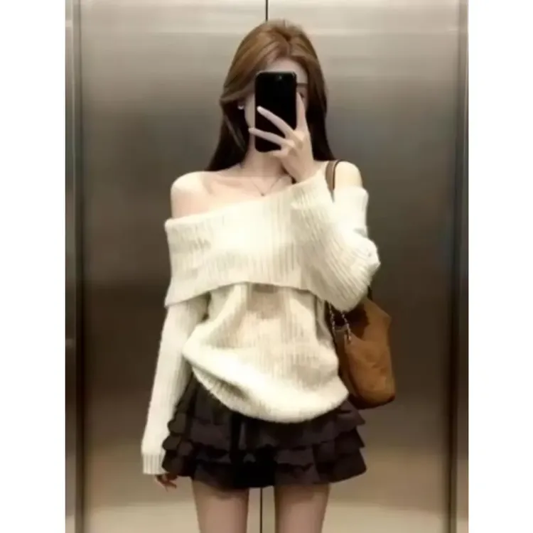 韩系慵懒风一字露肩针织衫毛衣女冬季新款慵懒宽松显瘦设计感上衣