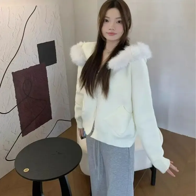 长袖毛针织衫连帽纯色秋季保暖厚款针织插肩袖开衫款