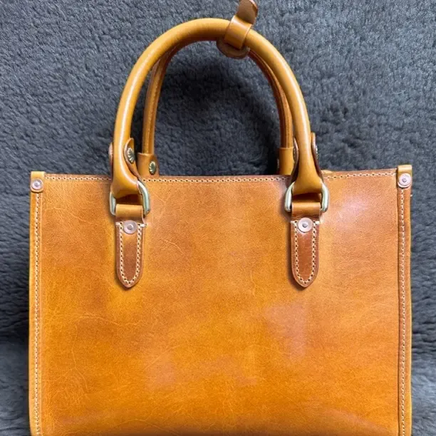 简约纯色大容量手提包单肩斜挎包休闲百搭通勤风女包