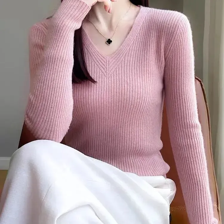 鄂尔多斯市纯100羊绒衫女士V领法式针织打底衫秋冬修身显瘦羊毛衫