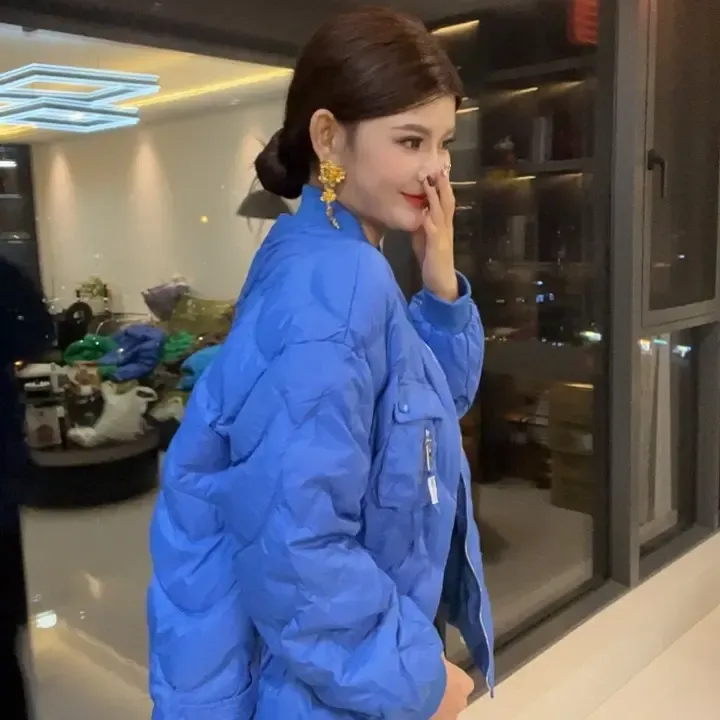2025新款女装时尚拉链款外套