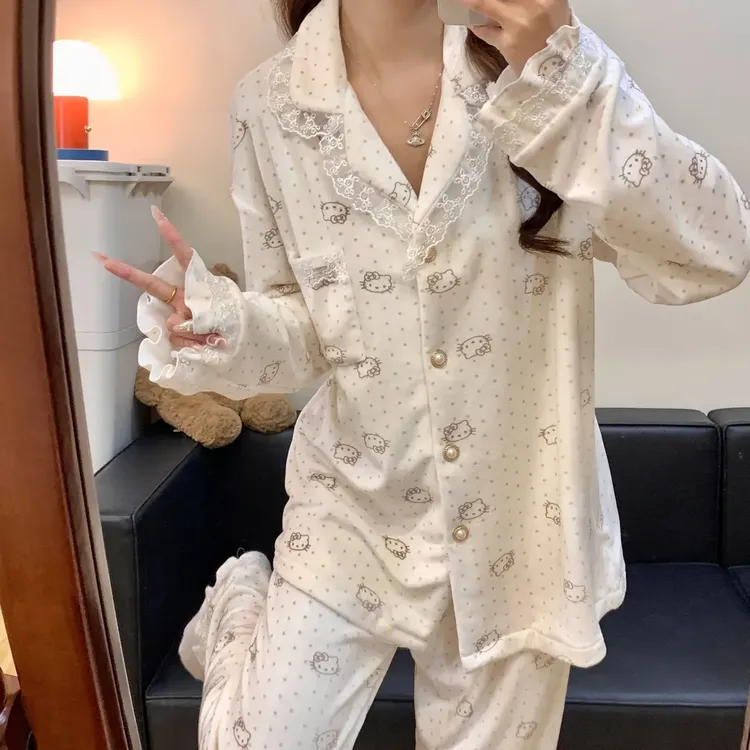 糯叽叽保暖海岛绒睡衣女2025秋冬新款长袖可爱卡通kt猫薄绒家居服