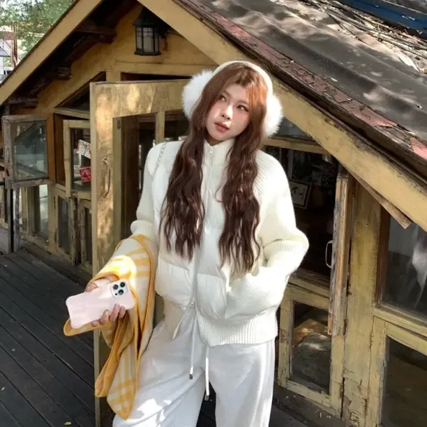 宅宅athome//北欧雪国 90白鸭绒针织插肩袖拼接短款羽绒服外套