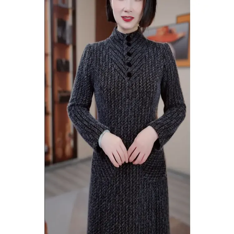 秋冬灰色条纹冬季加绒加厚修身显瘦遮肉连衣裙气质高雅大气时尚