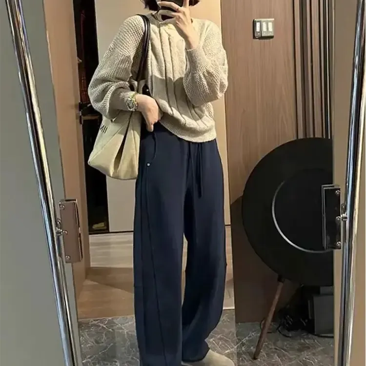 藏蓝色阔腿弯刀运动裤女秋装2025新款梨型身材宽松显瘦香蕉卫裤子