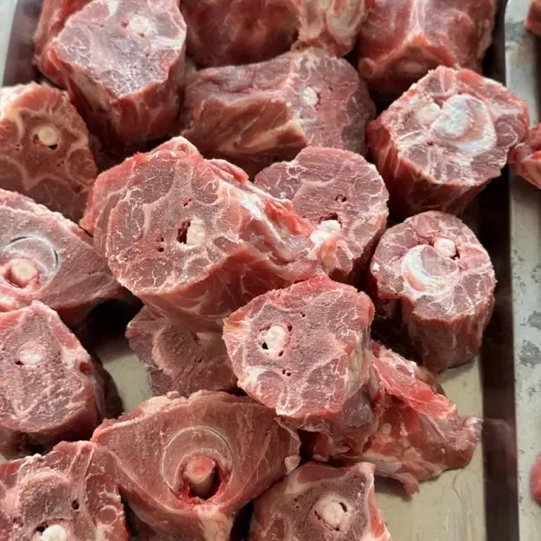 清真加肉羊脖骨火锅必备