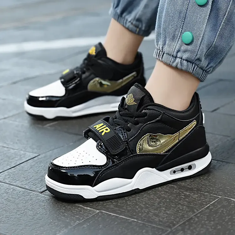 aj百搭学生NK儿童低帮黑金男鞋粉白红蛇春秋新款男女童轻便运动鞋