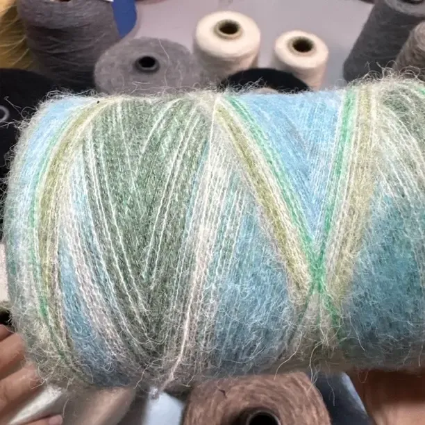 羊绒羊毛马海毛蓝眼泪手工编织毛线批发