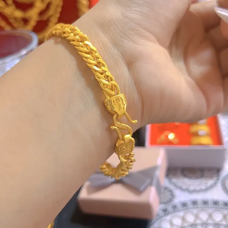 铜合金亚克力手链 铜合金亚克力 手链Ks مەڭگۈ ئۆزگەرمەيدۇ