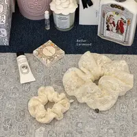 Bellar / larmood 法式复古 lace 花瓣高级质感发圈