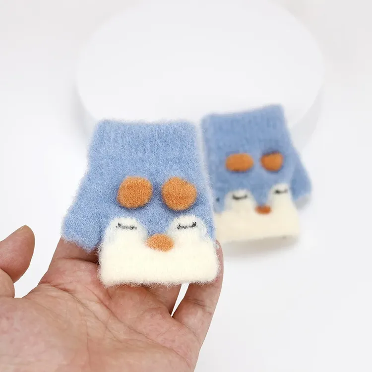 宝宝手套0-3岁婴幼儿男女秋冬季加绒手套小童保暖半指不分指手套