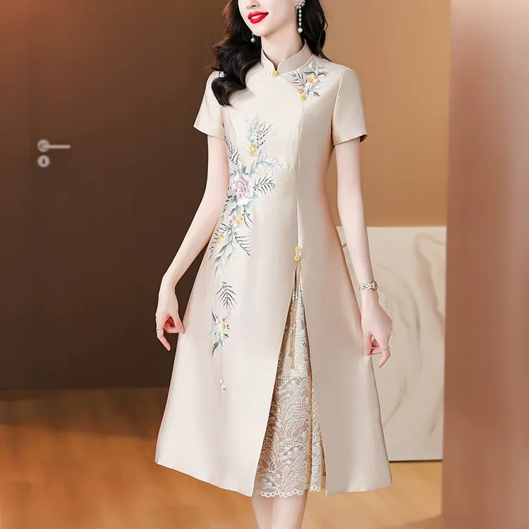 中国风旗袍2024夏季新款中年妈妈装高级感中式国风复古绣花连衣裙