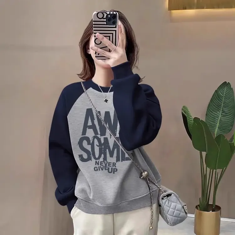 2025新款爆款撞色插肩圆领卫衣女秋冬加绒加厚宽松小个子上衣春秋