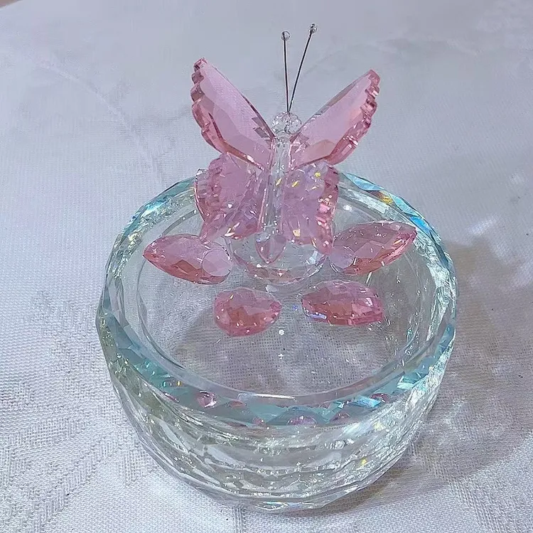 粉色蝴蝶水晶玻璃收纳罐高档收纳盒首饰盒摆件