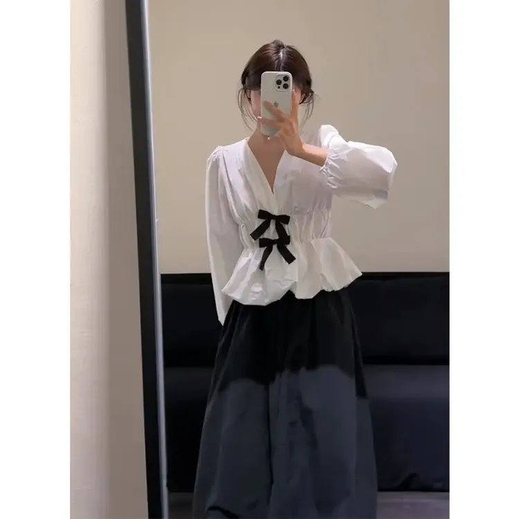 2025秋季新款韩系穿搭蝴蝶结褶皱V领长袖上衣气质高腰花苞半身裙