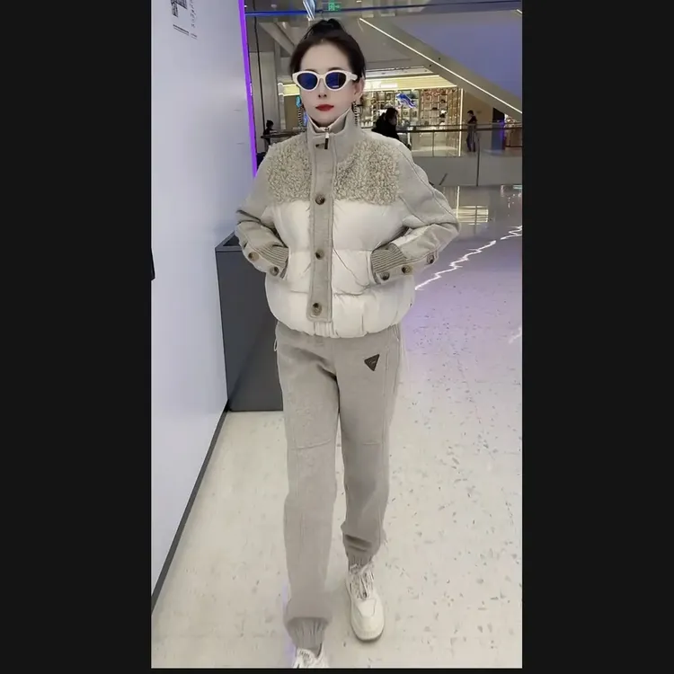 冬季新款时尚韩版修身加厚保暖人工羊羔毛拼接立领棉外套+加绒裤