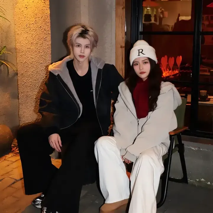 UERGM冬季新款大理石座山雕连帽绒毛刺绣外套开衫上衣棉服夹克