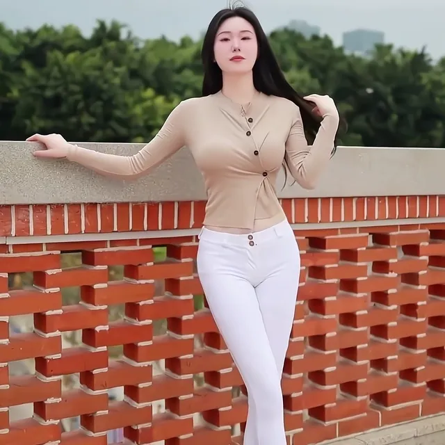 网红性感心机蜜桃臀牛仔裤女夏季新款低腰紧身弹力翘臀瑜珈健身裤