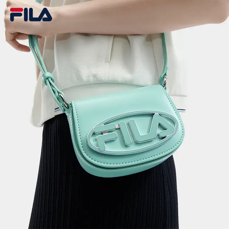 FILA/斐乐夏季新款小包时尚百搭休闲斜挎包糖果包F13W421168F