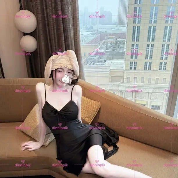 「柔雅小情书」女士夏季可拆卸胸垫吊带睡裙外袍套装性感舒适家居