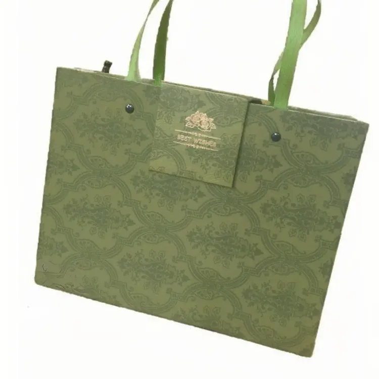 高级感手提绿色礼物盒空盒伴手礼节日礼盒适用男女