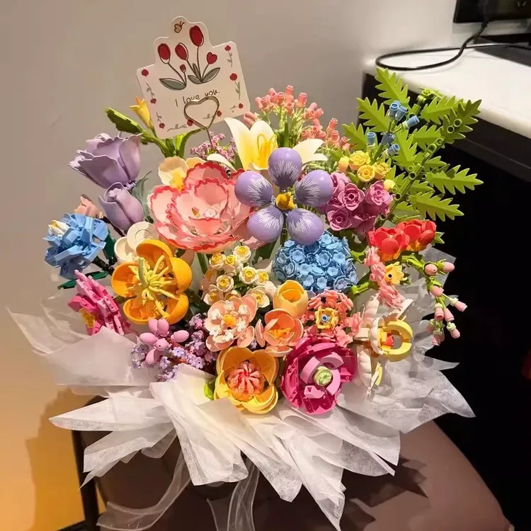 积木花束2025新款拼装一整套花束花朵女孩系列送男女生情人节礼物