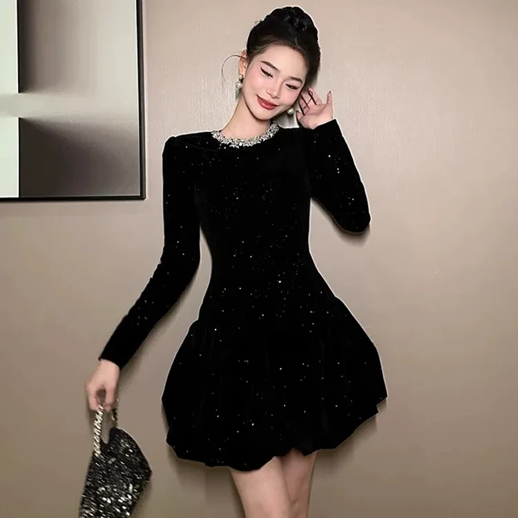 亮闪闪宴会party生日连衣裙短款黑色亮片超好看收腰显瘦小黑裙女